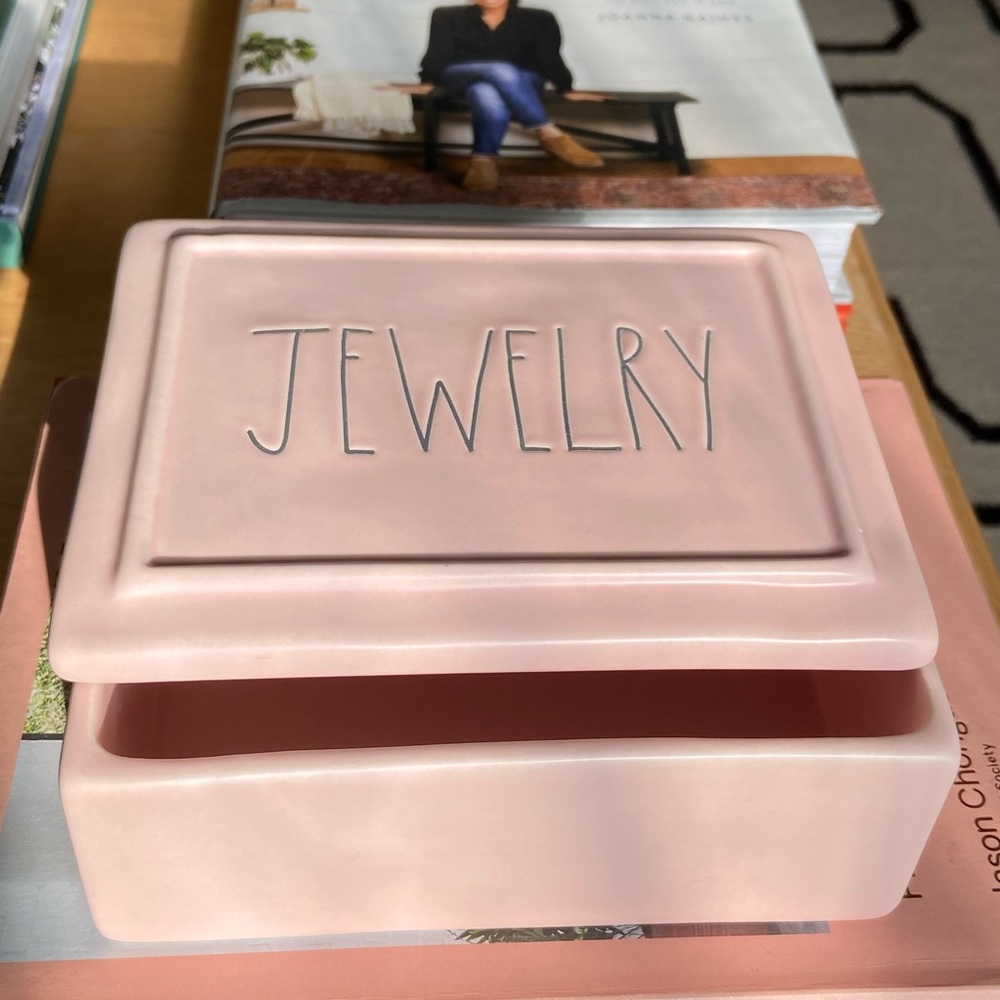 Pink Ceramic Jewelry Trinket Box - Picture 2 of 8